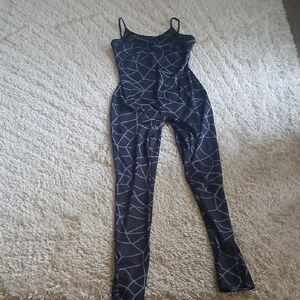 NWT PRINTED JUMPSUIT
